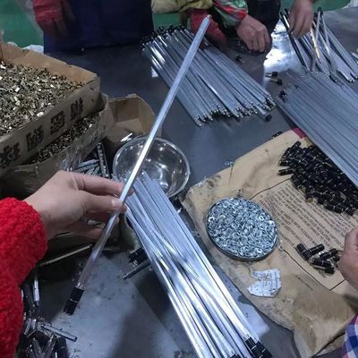 Συσκευαστήρια γκρίζου τύπου Αλουμίνιο 13*450mm Α45 Αδιάβροχα Συσκευαστήρια για συντήρηση κτιρίων